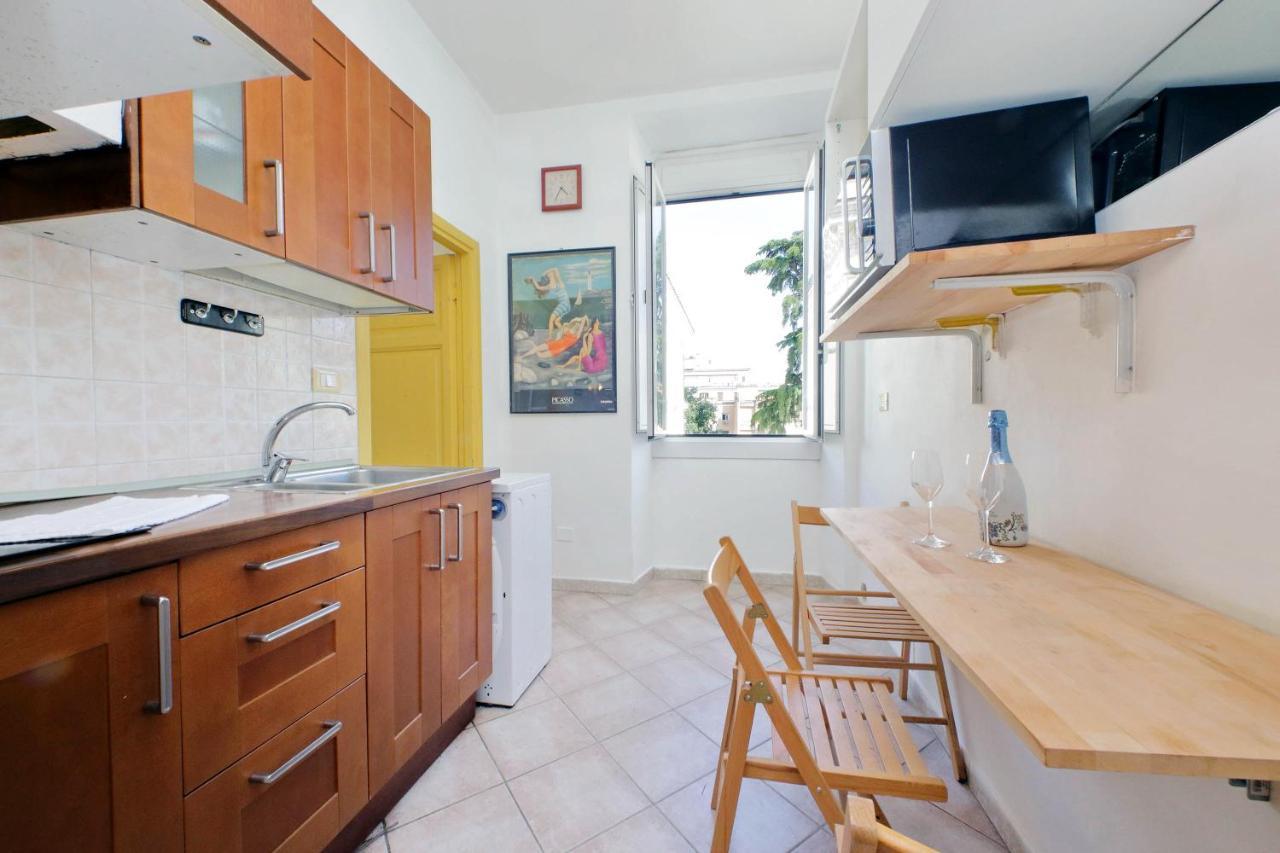 Piccola Piazza Della Liberta Apartamento Roma Exterior foto